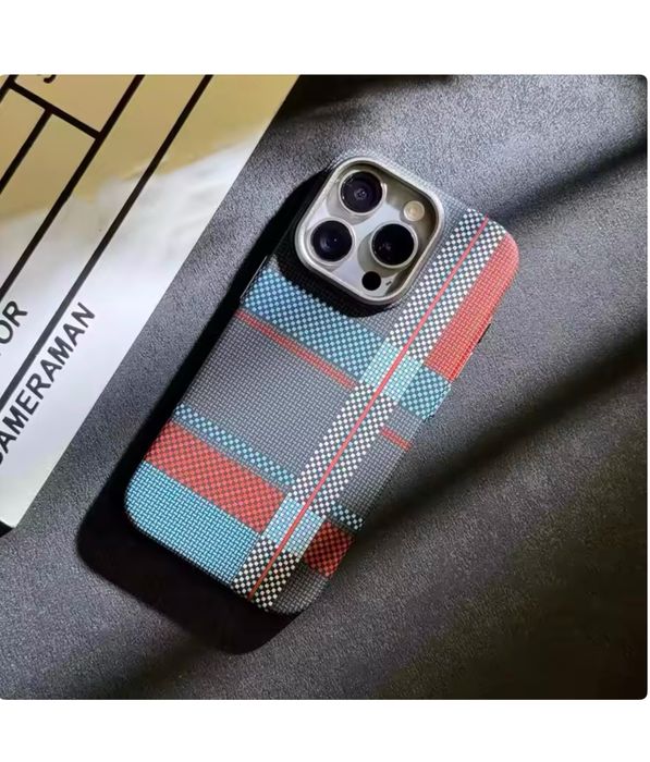 Iphone 14/15/16 PRO MAX - Husa Magsafe Cerc Magnetic Ultra Slim PC