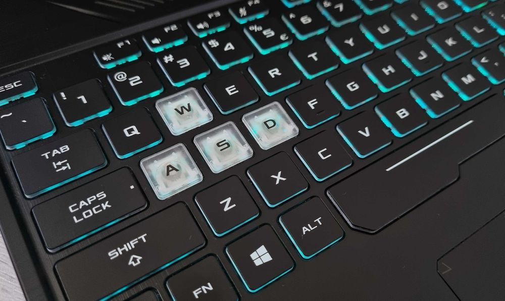 Ryzen 7 /GTX 1660Ti 6GB/SSD /15.6 IPS / Asus TUF /RGB /MIL-STD-810