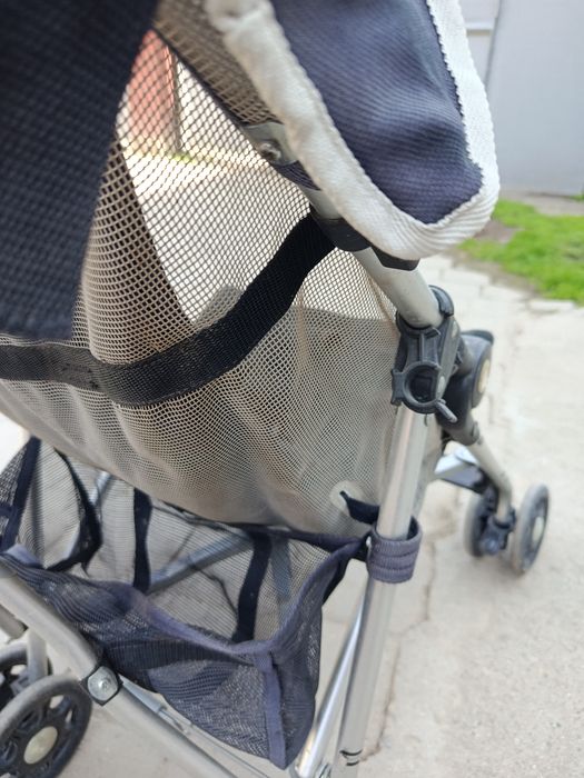 Коляска зонтик .