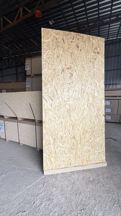 OSB-3, лакированная с двух сторон