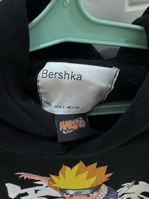 Худи Naruto x Bershka