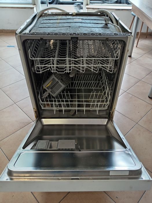 Съдомиална машина Simens