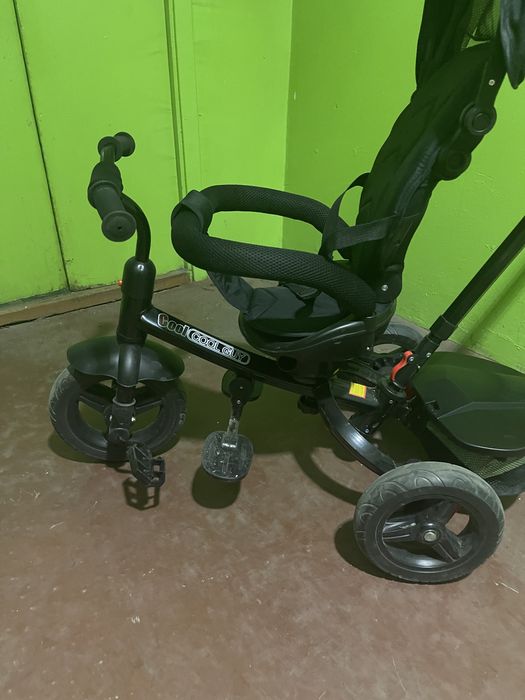 Трехколесный велосипед