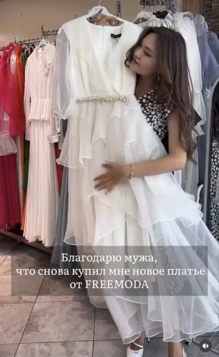 Продается вечерняя платья