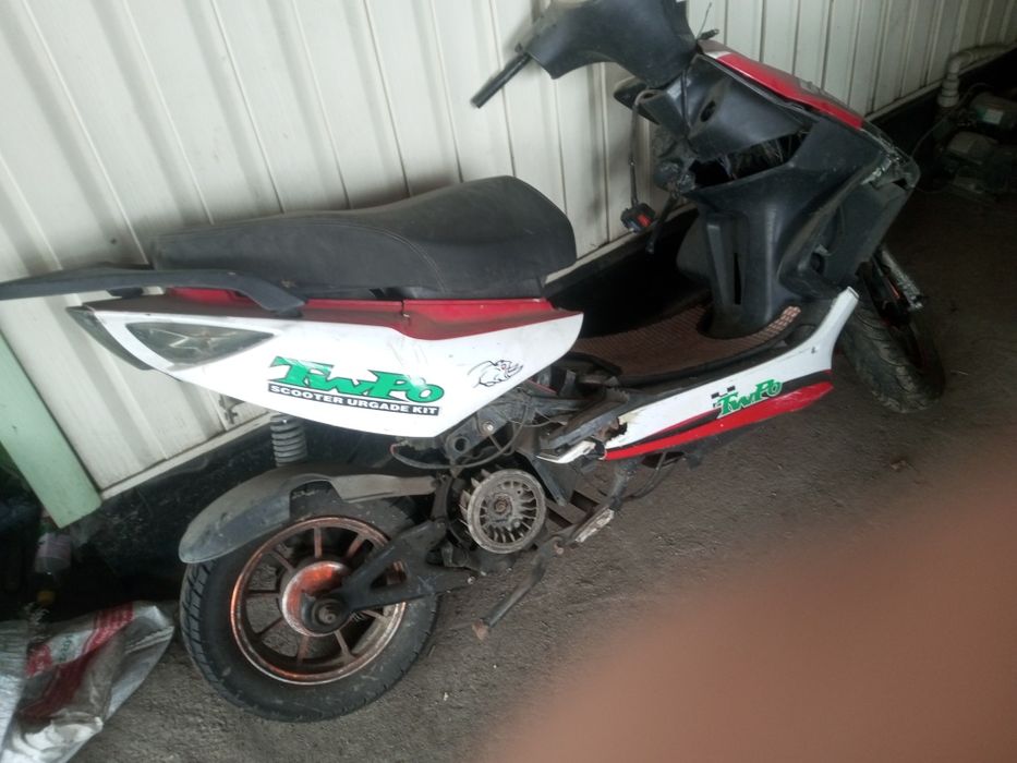 Мопед, скутер на запчасти