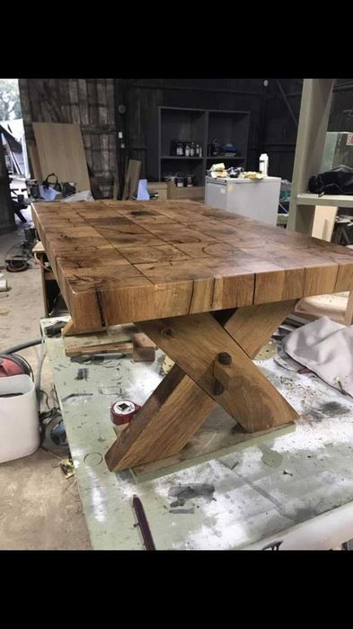 Стол деревянный под старину для дома и дачи