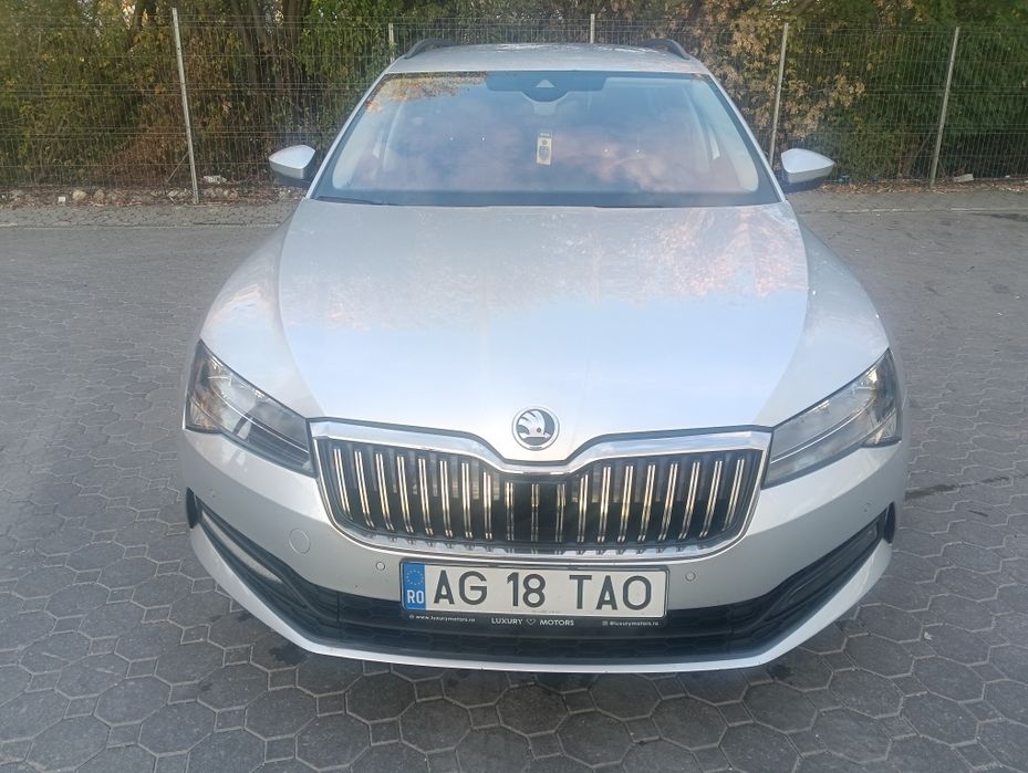 SKODA Superb 2020 — imagine 1