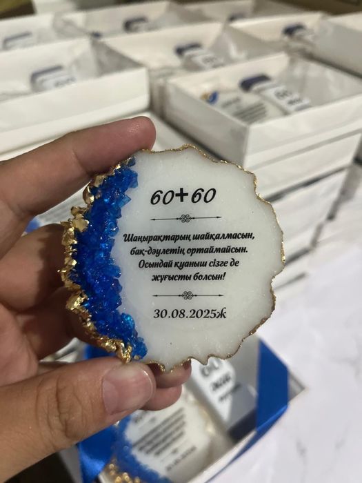 Бонбоньерки, именные  магнитики