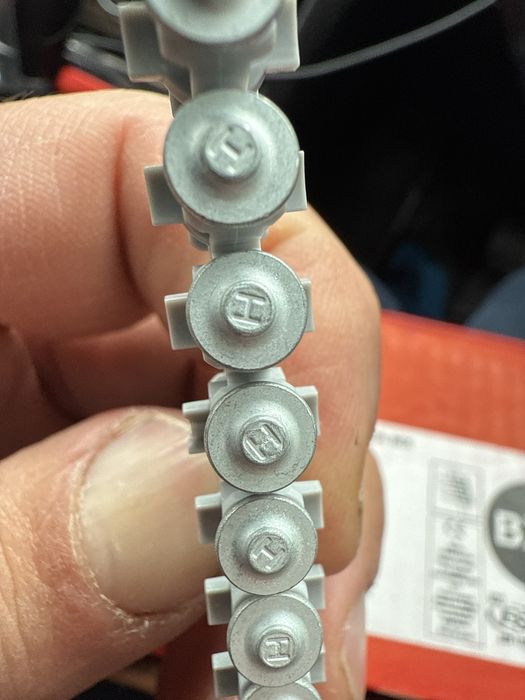 Hilti BX4 Пирони за бетон