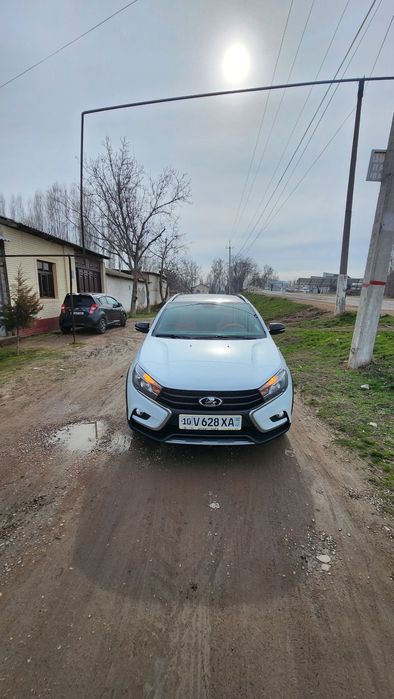 Lada vesta black edition