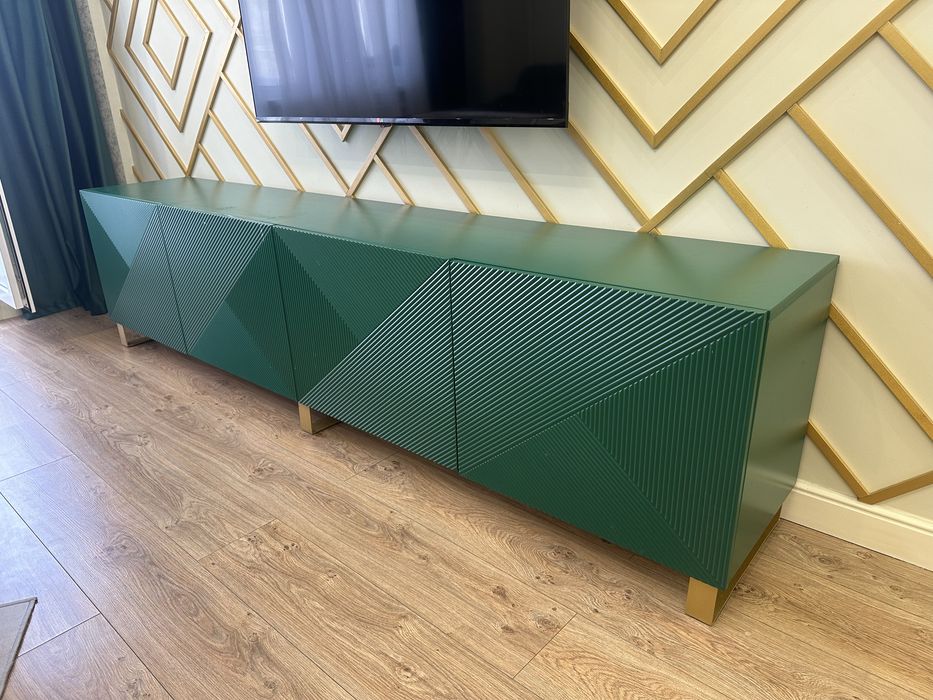 Продам шкафчик под тв зону