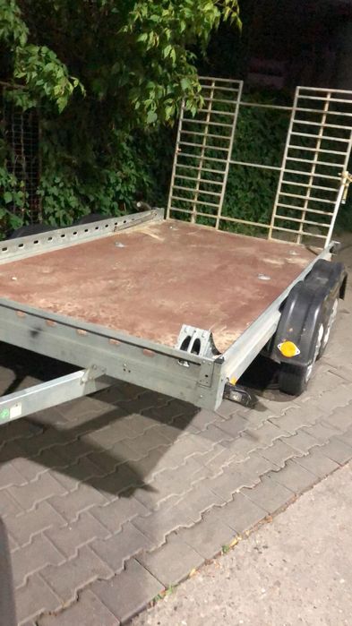 Remorcă de închiriat, 750 kg