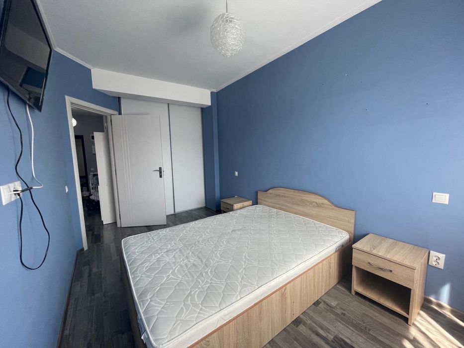 Apartament cu 3 camere de inchiriat