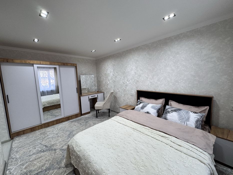 Срочно своя 1/2/5 продается по улице Новомосковская, Аккурган