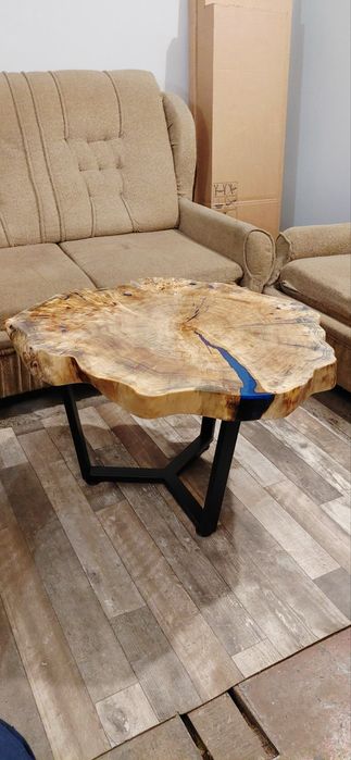 Холна маса от туморна топола