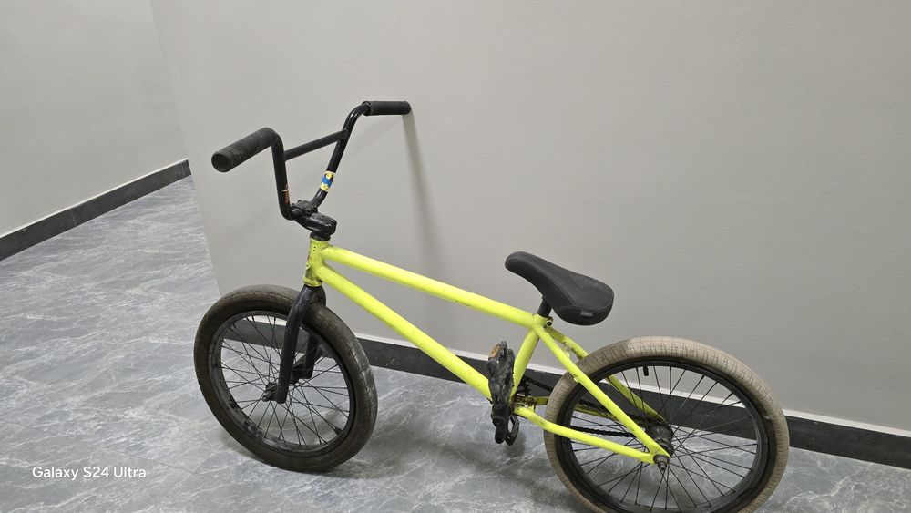 Продам велосипед бмх