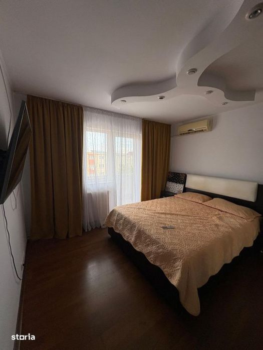 Apartament 3 camere, 82 mp, zona Ultracentral