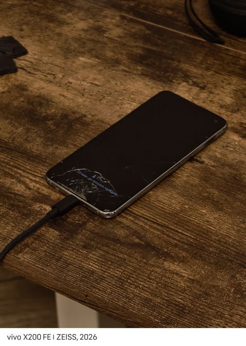 S10e с чеком и коробкой есть торг