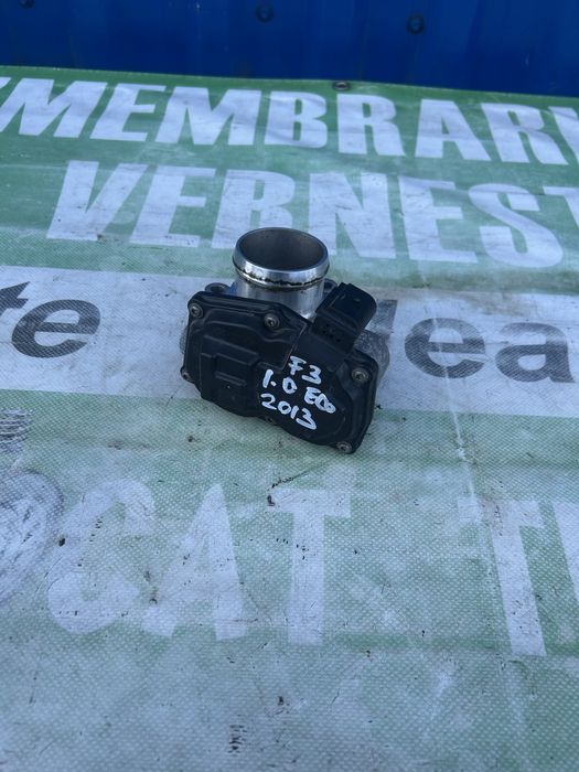 Clapetă accelerație Ford Focus 3 1.0 benzină Ecoboost 2013