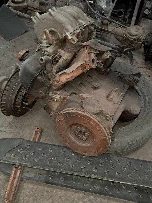 Двигателя на разбор нива 2121