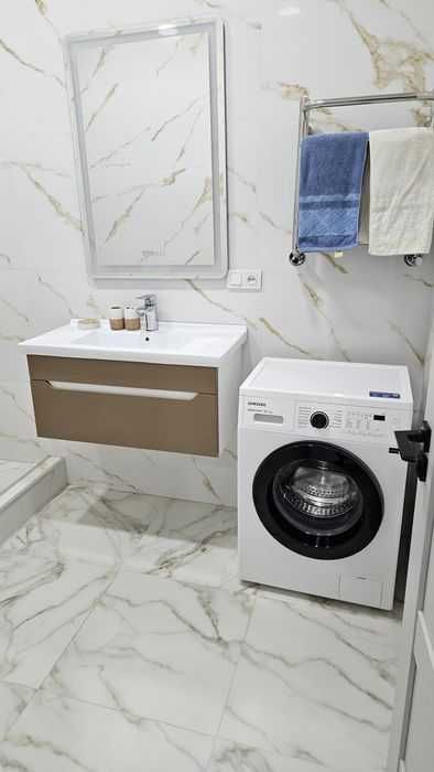 Аренда квартиры в новостройке 2/3/4 в центре Луначарского! ФОТО СВОИ!