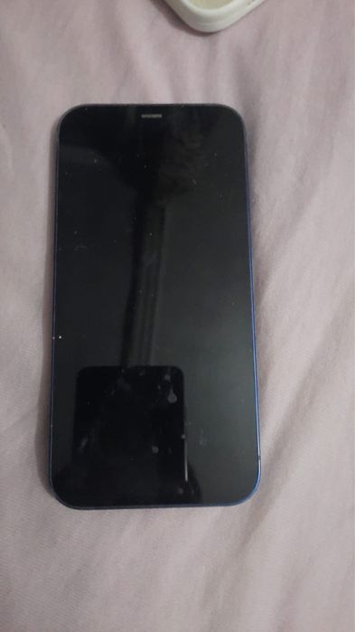 Продам айфон 12 128гб