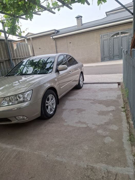 Hyundai Sonata 2008 — 2