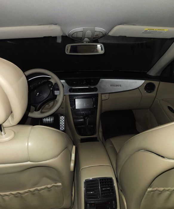 Vand mecedes benz brabus,