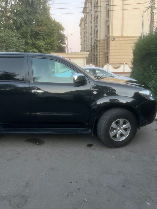 Toyota Fortuner 2007