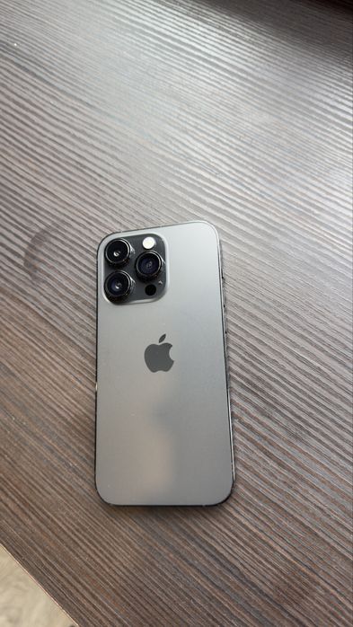 iPhone 14 pro 100%