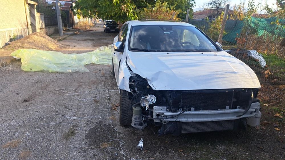 Продава се Volvo v60 2011г. 2.4 мотор 215 коня