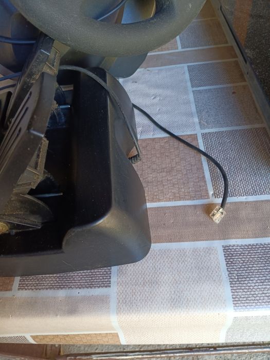 Волан и педали за игри