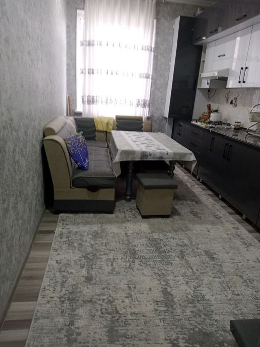 Сдаю квартиру. 2 комнаты + кухня.