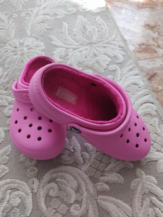 Лот обувки за момичета