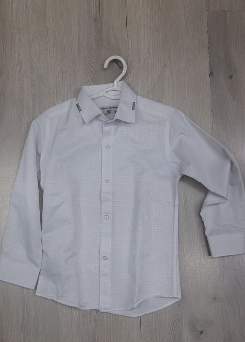 Rubashka oq 7 yoshdan 15 yoshgacham