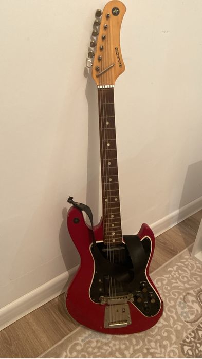 Электронный гитара