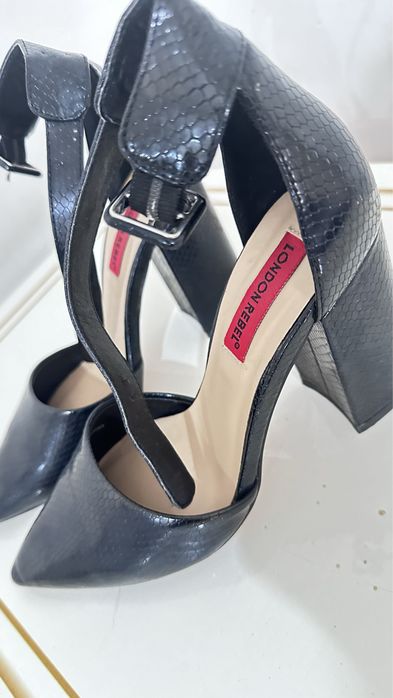 Туфли женские оригинал