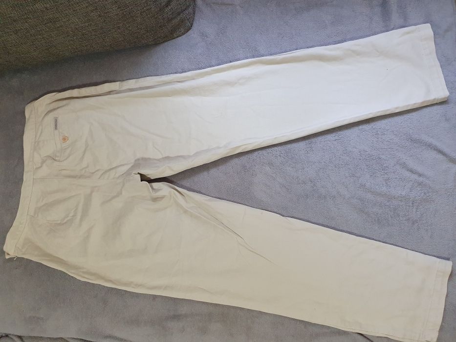 Pantaloni damă Calvin Klein Jeans – bej – mărimea 12 US / 42-44 EU