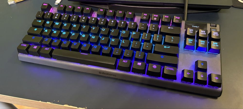 Tastatură Gaming Mecanică SteelSeries Apex 7 TKL - Red switch