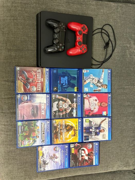 Приставка Sony PS 4