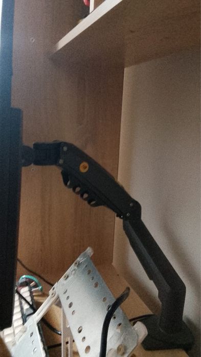 Монитор XTREON 27”.