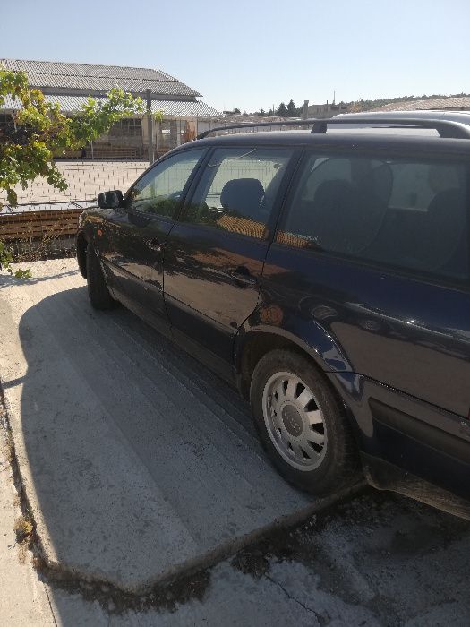 Фолксваген Пасат 4 Комби 1.6 I 101 к.с