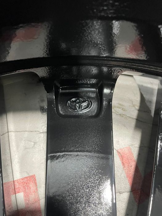 Камри 75 Оригинал R18