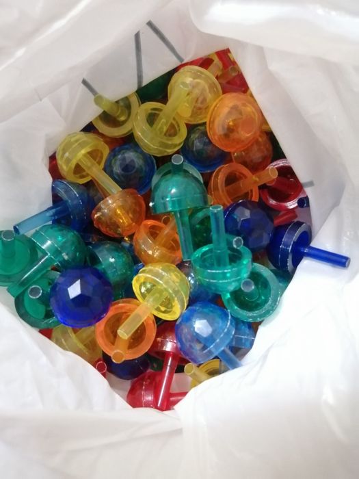 Мозаика, бисер, фишки продам