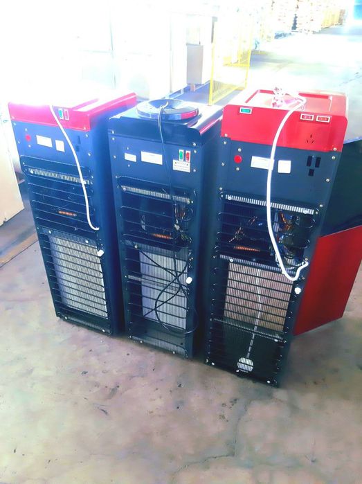 Куллер Таги холодильникли ва Бакалашка куйиш имконяти мавжуд. Янги мод