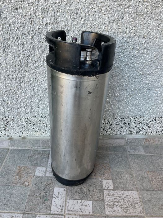 Продавам кегове - канти