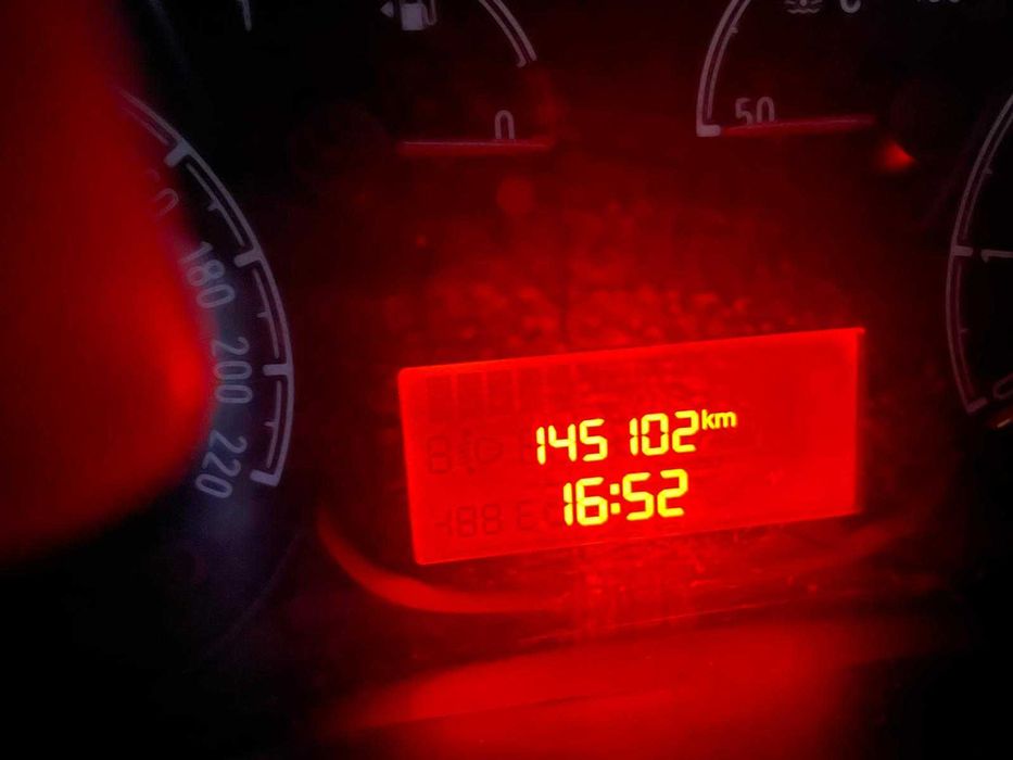 autoutilitara Opel Combo