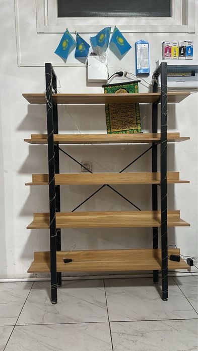 Продаю новый стеллаж