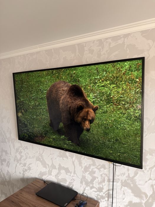 Продам телевизор LG 65” 2021г.