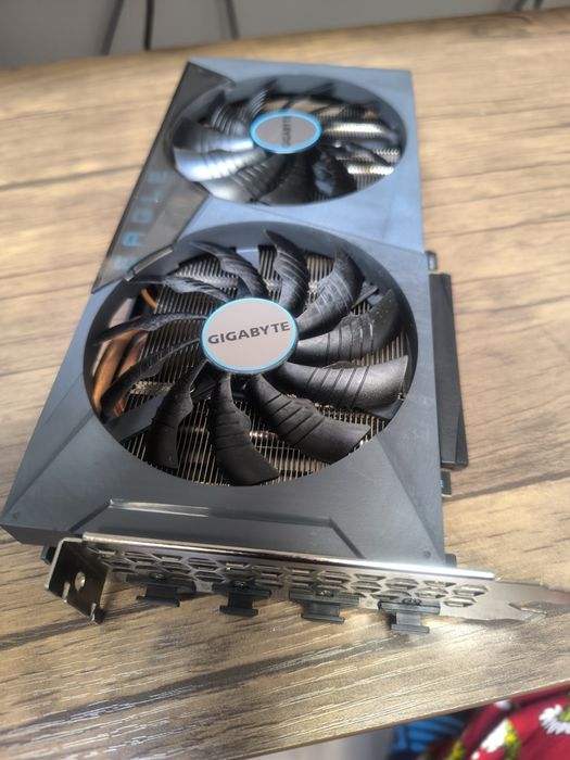 Nvidia Gigabyte GeForce RTX 3060 12GB 192 biti  Eagle OC
